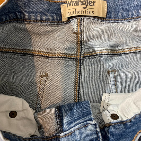 Mens Wrangler Authentics jeans 33x30 good condition - Picture 2 of 6